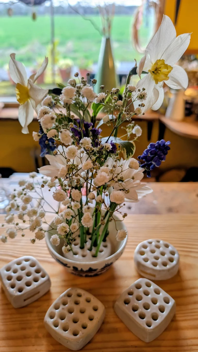 Kilgraston Flowers Flower frogs 768x1365