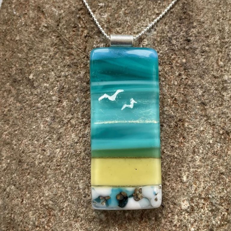 OS barkleyglass beachpendant 768x767