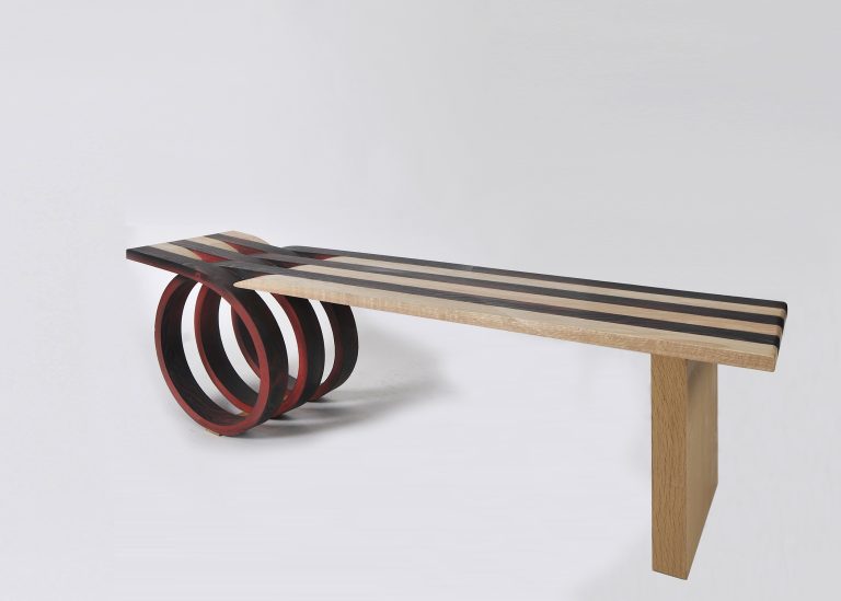 loopy bench 768x549
